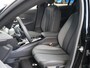 Peugeot 208 1.2 Hybrid 110 e-DCS6 Allure Automaat | Half leder stuurwiel | Dode hoek detectie | Voorraad deal