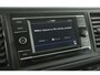 Volkswagen Crafter 2.0 TDI 177PK L3H3 | Automaat | 3000kg Trekgew. | Trekhaak | Airco | Camera | 3 Zits | Cruise | 2xSchuifdeur | Carplay
