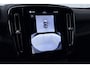 Volvo EX40 Twin Motor Plus Black Edition 82 kWh | 409 PK! | AWD | 360° Camera | Harman/Kardon | Stoel+Stuurverwarming | ACC