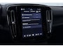 Volvo EX40 Twin Motor Plus Black Edition 82 kWh | 409 PK! | AWD | 360° Camera | Harman/Kardon | Stoel+Stuurverwarming | ACC
