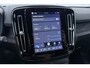 Volvo EX40 Twin Motor Plus Black Edition 82 kWh | 409 PK! | AWD | 360° Camera | Harman/Kardon | Stoel+Stuurverwarming | ACC