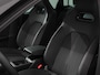 CUPRA Leon Sportstourer 1.5 eTSI Business Edition High Navigatie Apple Carplay/Android Auto Navigatie Adaptieve Cruise Control Camera Trekhaak met afneembare kogel Parkeersensor achter Stuur- en stoelverwarming