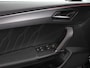 CUPRA Leon Sportstourer 1.5 eTSI Business Edition High Navigatie Apple Carplay/Android Auto Navigatie Adaptieve Cruise Control Camera Trekhaak met afneembare kogel Parkeersensor achter Stuur- en stoelverwarming