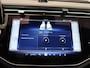 Mercedes-Benz E-klasse 300 e Sport Edition | AMG | Night | Panoramadak | Hyperscreen | Digital Light | Burmester | Stoelkoeling | Memory | Trekhaak |