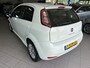 Fiat Punto Evo 0.9 TwinAir Street NAVI AIRCO NW APK BJ 2014 !!!