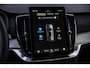 Volvo XC90 2.0 T8 Plug-in hybrid AWD Ultra Black Ed. Exec. Adaptieve Cruise Control | Elektr. schuif-\-kanteldak | 360 Camera | Luchtvering | Bowers & Wilkins Premium Audio | Extra getint glas | Gelamineerde ramen | Geventileerde voorstoelen | Stoelverwarming | Stoelmassage | Verwarmd stuurwiel | Google Services | Head-up display | Alcantara hemelbekleding | 22" Lichtmetalen velgen |