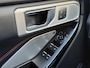 Ford Explorer 3.0 V6 EcoBoost PHEV ST-Line 457pk | 7-persoons | Panoramadak | Lederen bekleding | 360 camera | Trekhaak afneembaar | 20 inch velgen | Navigatie | Apple CarPlay | Stoelverwarming&koeling | Bang&Olufsen | Adaptieve cruise | Full-LED | Keyless | DAB | Volledig onderhouden