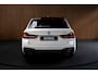 BMW 5-Serie Touring 530e M-Sport Navi Leer Sportstoelen PDC Climate voor en achter Elektr. verstelbare stoelen Elektr. achterklep LM velgen