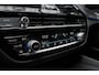 BMW 5-Serie Touring 530e M-Sport Navi Leer Sportstoelen PDC Climate voor en achter Elektr. verstelbare stoelen Elektr. achterklep LM velgen