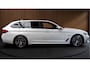 BMW 5-Serie Touring 530e M-Sport Navi Leer Sportstoelen PDC Climate voor en achter Elektr. verstelbare stoelen Elektr. achterklep LM velgen