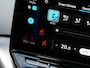 Volkswagen ID.4 77kWh 1ST/ CAMERA/ TREKHAAK/ 20INCH VELGEN/ LUXE INTERIEUR