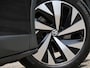 Volkswagen ID.4 77kWh 1ST/ CAMERA/ TREKHAAK/ 20INCH VELGEN/ LUXE INTERIEUR