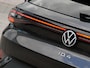 Volkswagen ID.4 77kWh 1ST/ CAMERA/ TREKHAAK/ 20INCH VELGEN/ LUXE INTERIEUR
