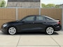 Audi A3 Limousine 30 TFSI Pro Line Zwart optiek | Apple CarPlay/Android Auto | Cruise control | LED koplampen | Climate control | DAB ontvanger | Rijstrooksensor | 17 inch velgen | Parkeersensoren achter