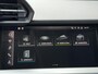 Audi A3 Limousine 30 TFSI Pro Line Zwart optiek | Apple CarPlay/Android Auto | Cruise control | LED koplampen | Climate control | DAB ontvanger | Rijstrooksensor | 17 inch velgen | Parkeersensoren achter