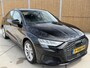 Audi A3 Limousine 30 TFSI Pro Line Zwart optiek | Apple CarPlay/Android Auto | Cruise control | LED koplampen | Climate control | DAB ontvanger | Rijstrooksensor | 17 inch velgen | Parkeersensoren achter