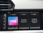 Audi A3 Limousine 30 TFSI Pro Line Zwart optiek | Apple CarPlay/Android Auto | Cruise control | LED koplampen | Climate control | DAB ontvanger | Rijstrooksensor | 17 inch velgen | Parkeersensoren achter