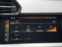Audi A3 Limousine 30 TFSI Pro Line Zwart optiek | Apple CarPlay/Android Auto | Cruise control | LED koplampen | Climate control | DAB ontvanger | Rijstrooksensor | 17 inch velgen | Parkeersensoren achter