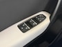 Renault Captur 1.3 TCe 155 Edition One | Groot Navi | Pano | Bose | 360 | Stoel & Stuur verwarming | 18" | 100% Dealer onderhouden!