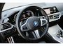 BMW 3-Serie Touring 330e High Executive M-SPORT PANORAMADAK MEMORY KEY-LESS CAMERA CARPLAY