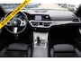 BMW 3-Serie Touring 330e High Executive M-SPORT PANORAMADAK MEMORY KEY-LESS CAMERA CARPLAY