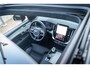 Volvo XC90 T8 Plug-in hybrid AWD Ultra Black Ed. Exec. | Massagefunctie voorstoelen | Bowers & Wilkins | 22" | Luchtvering | Getint glas |