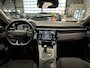 Lynk & Co 01 1.5 6.6kW BLACK LINE PREMIUM ZWARTE HEMEL VOL OPTIES ! 360 CAMERA ADAPTIVE CRUISE CONTROL PANORAMA SCHUIF/KANTELDAK APPLE CARPLAY/ANDROID RIJSTROOKSENSOREN ZEER MOOI !!