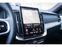 Volvo XC90 T8 Plug-in hybrid AWD Ultra Black Ed. Exec. | Heico Body Kit | Selected Level | Spacers | Black Pack | Gelaagd Glas | Bowers & Wilkins | Massage & Ventilatie Stoelen | Panoramadak |