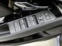 Land Rover Range Rover Evoque 1.5 P300e AWD R-Dynamic S | Apple Carplay / Android Auto | 4x4 | Leder | Meridian Audio | Stoel/Stuurverwarming | Camera | Elektrische Achterklep | Voorruitverwarming | Elektrische Stoelen |