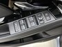 Land Rover Range Rover Evoque 1.5 P300e AWD R-Dynamic S | Apple Carplay / Android Auto | 4x4 | Leder | Meridian Audio | Stoel/Stuurverwarming | Camera | Elektrische Achterklep | Voorruitverwarming | Elektrische Stoelen |