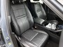 Land Rover Range Rover Evoque 1.5 P300e AWD R-Dynamic S | Apple Carplay / Android Auto | 4x4 | Leder | Meridian Audio | Stoel/Stuurverwarming | Camera | Elektrische Achterklep | Voorruitverwarming | Elektrische Stoelen |