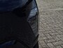 Hyundai Kona Electric Premium 64.8 kWh | WK Deal! | Apple Carplay/Android Auto | 360 graden camera | Lichtmetalen velgen | Stoelverwarming/verkoeling | Elektrische achterklep |