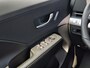 Hyundai Kona Electric Premium 64.8 kWh | WK Deal! | Apple Carplay/Android Auto | 360 graden camera | Lichtmetalen velgen | Stoelverwarming/verkoeling | Elektrische achterklep |