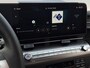 Hyundai Kona Electric Premium 64.8 kWh | WK Deal! | Apple Carplay/Android Auto | 360 graden camera | Lichtmetalen velgen | Stoelverwarming/verkoeling | Elektrische achterklep |