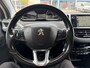 Peugeot 208 1.2 PureTech Allure/ luxe uitvoering/ nap/ 2e EIG/ dealeronderhouden/ 1jaar apk/ volle opties/ zeer nette auto.
