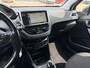 Peugeot 208 1.2 PureTech Allure/ luxe uitvoering/ nap/ 2e EIG/ dealeronderhouden/ 1jaar apk/ volle opties/ zeer nette auto.