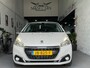 Peugeot 208 1.2 PureTech Allure/ luxe uitvoering/ nap/ 2e EIG/ dealeronderhouden/ 1jaar apk/ volle opties/ zeer nette auto.