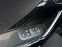 Peugeot 208 1.2 PureTech Allure/ luxe uitvoering/ nap/ 2e EIG/ dealeronderhouden/ 1jaar apk/ volle opties/ zeer nette auto.