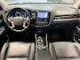 Mitsubishi Outlander 2.0 PHEV Prestige 4WD NAVIGATIE LEDER ADAPTIVE CRUISE CONTROL PANORAMA SCHUIF/KANTELDAK KEYLESS GO RIJSTROOKSENSOREN DODEHOEKSENSOREN RONDOMZICHT CAMRERA ZEER MOOI !!