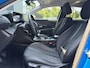 Peugeot 208 1.2 PureTech Allure Carplay,Camera,6 Bak,Stoelverw-Koeling,D-riem vv in 2025,Pdc,Clima,Cruise,Lm velgen,N.A.P,Rijstrooksensor,Nieuwe Apk bij Aflevering
