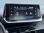 Peugeot 208 1.2 PureTech Allure Carplay,Camera,6 Bak,Stoelverw-Koeling,D-riem vv in 2025,Pdc,Clima,Cruise,Lm velgen,N.A.P,Rijstrooksensor,Nieuwe Apk bij Aflevering