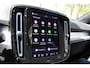 Volvo XC40 2.0 B4 Plus Dark
