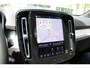 Volvo XC40 2.0 B4 Plus Dark
