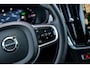 Volvo V90 2.0 T8 Plug-in hybrid AWD Ultra Executive Edition | Bowers & Wilkins Audio | Luchtvering | Lichtmetalen Velgen 20 inch | Massage & Ventilatie | Head-up Display | Panoramadak | Keyless Entry | Elektrische Achterklep | BLIS | Cruise Control Adaptief | Navigatie |