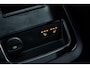 Volvo V90 2.0 T8 Plug-in hybrid AWD Ultra Executive Edition | Bowers & Wilkins Audio | Luchtvering | Lichtmetalen Velgen 20 inch | Massage & Ventilatie | Head-up Display | Panoramadak | Keyless Entry | Elektrische Achterklep | BLIS | Cruise Control Adaptief | Navigatie |