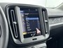 Volvo XC40 T2 Momentum Core | 17" | Navigatie | Carplay | Parkeercamera | Parkeersensoren V+A | Cruise Control | Climate Control | Elektr. inkl. Spiegels