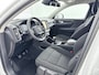 Volvo XC40 T2 Momentum Core | 17" | Navigatie | Carplay | Parkeercamera | Parkeersensoren V+A | Cruise Control | Climate Control | Elektr. inkl. Spiegels