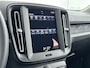 Volvo XC40 T2 Momentum Core | 17" | Navigatie | Carplay | Parkeercamera | Parkeersensoren V+A | Cruise Control | Climate Control | Elektr. inkl. Spiegels