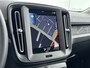 Volvo XC40 T2 Momentum Core | 17" | Navigatie | Carplay | Parkeercamera | Parkeersensoren V+A | Cruise Control | Climate Control | Elektr. inkl. Spiegels