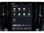 Volvo V60 B4 197pk Essential Edition - Intellisafe Assist/Surround - LED-koplampen - Google Infotainment - Parkeersensoren voor & achter - Parkeercamera achter - Verwarmbare voorstoelen & achterbank - Verwarmbaar stuurwiel - 18' velgen
